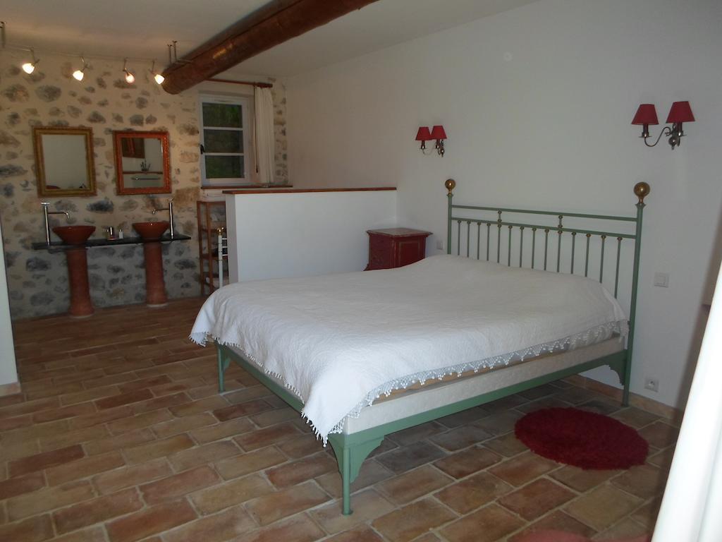 Habitación Doble con baño privado